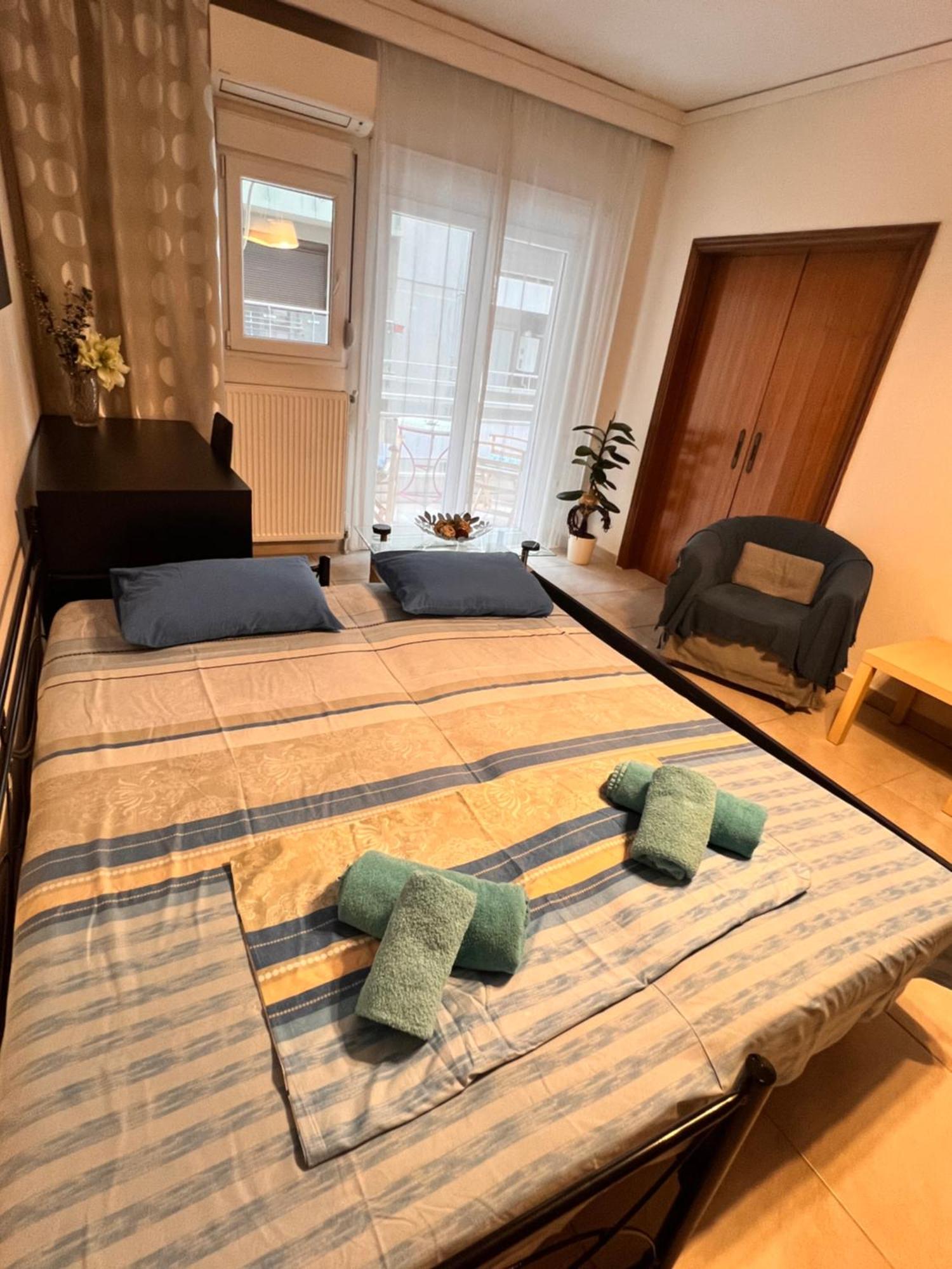 Central Stylish Apartment テッサロニキ エクステリア 写真